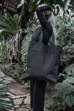 VIK Tote Bag - Large